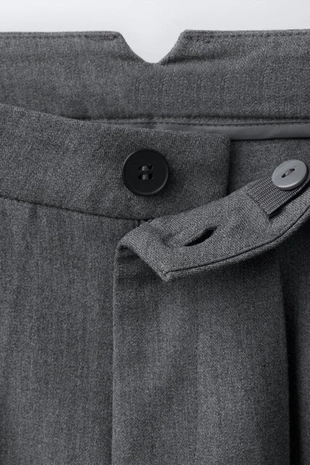 Брюки BARREL с защипами