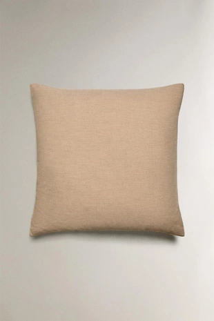 Наволочка с полосатым сирюковым покрывалом- Заказать в России