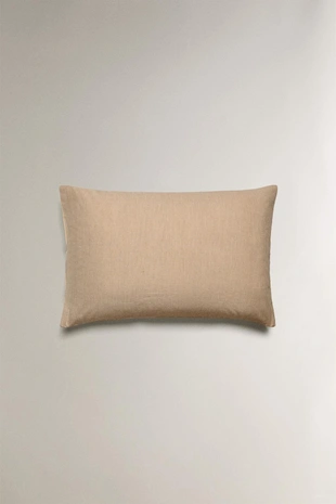 Наволочка с полосатым сирюковым покрывалом- Заказать в России