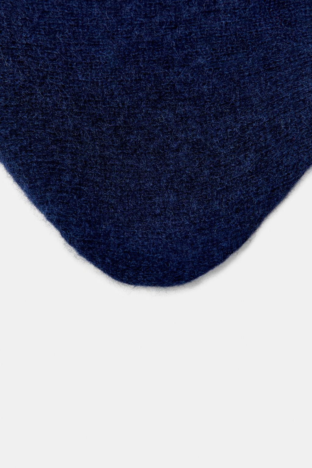 БАНДАНА ИЗ СМЕСОВОЙ ШЕРСТИ