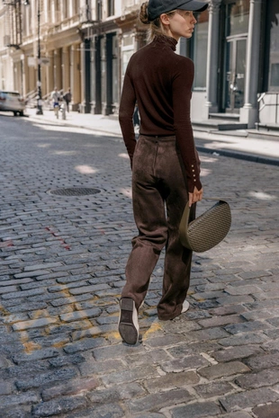 Базовый однотонный свитер- Заказать в России