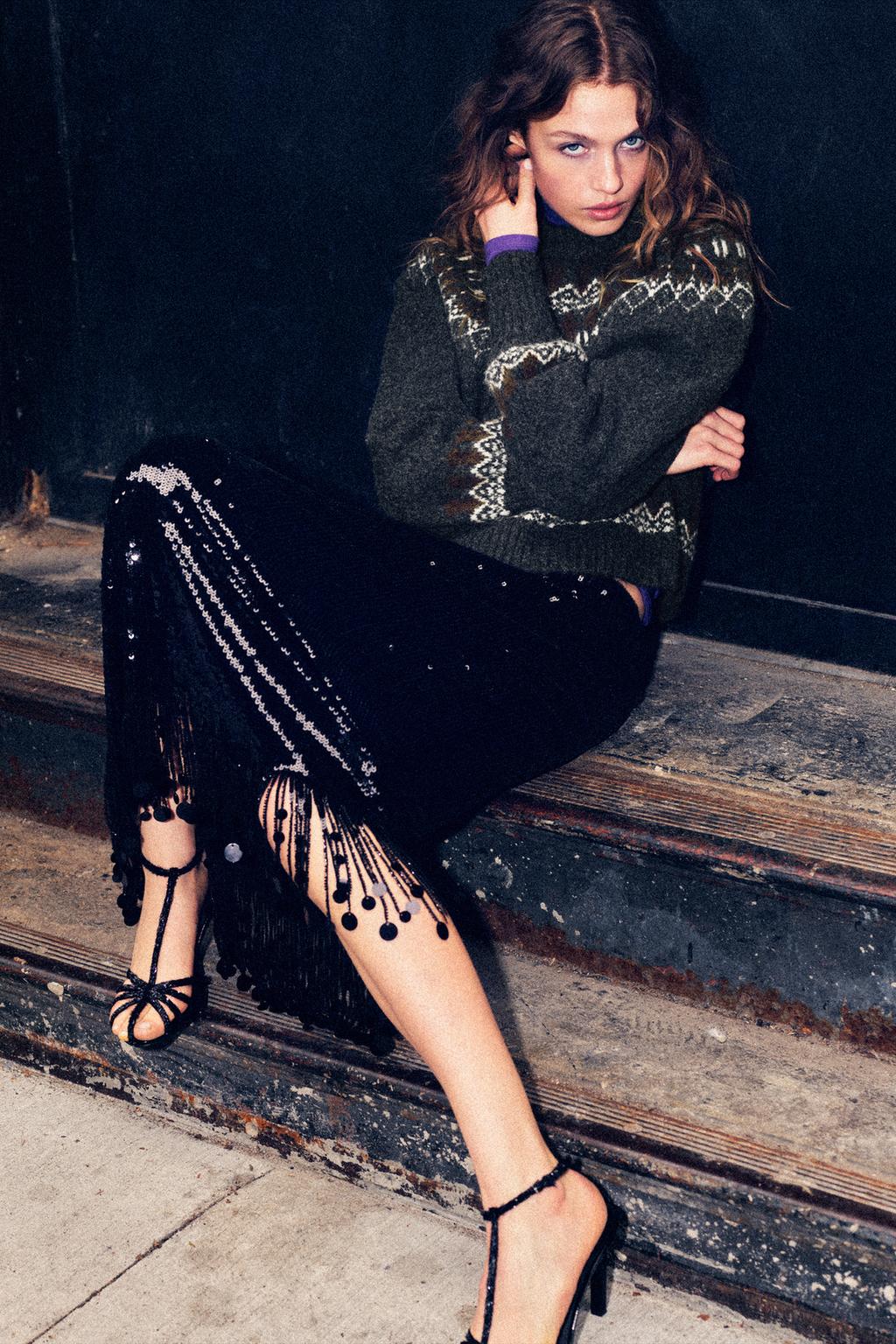 ЖАККАРДОВЫЙ СВИТЕР