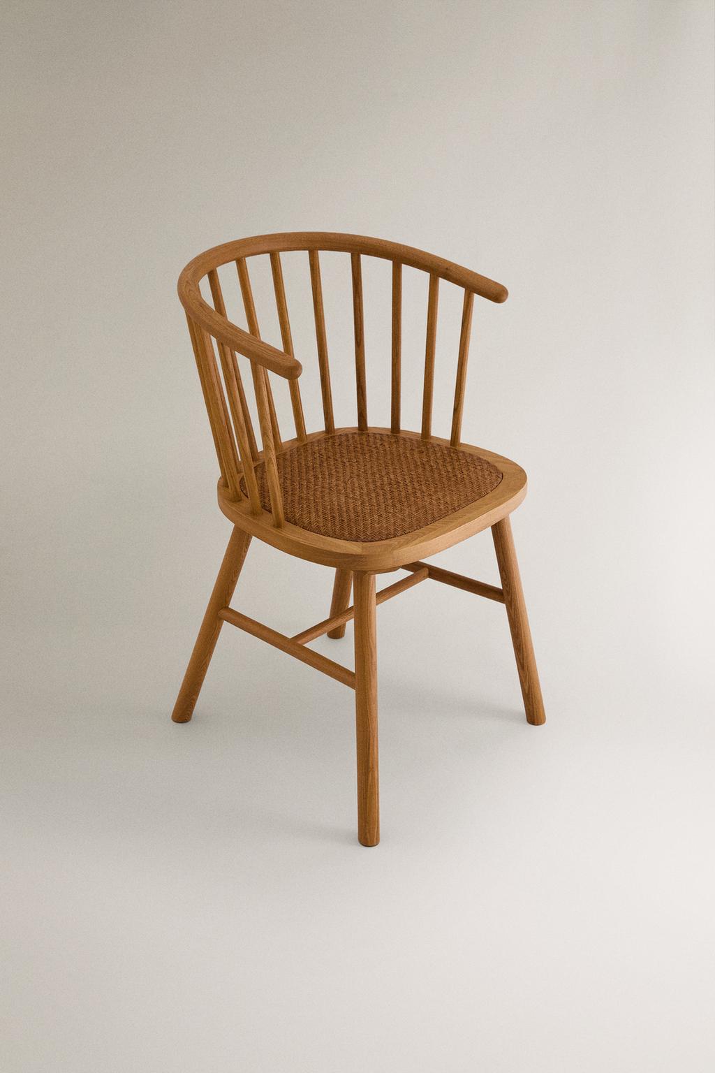 Стул из ясеня и плетеного ротанга