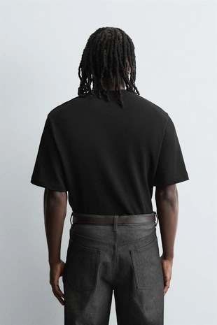 Футболка свободного кроя