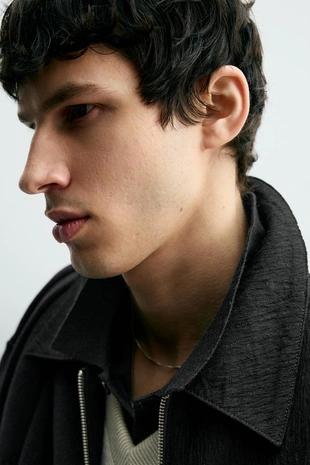 Куртка из неоднородной ткани- Заказать в России