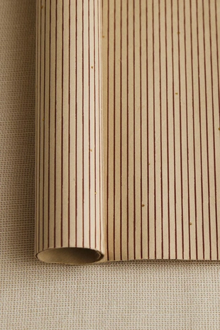 Полосатая новогодняя упаковочная бумага- Заказать в России