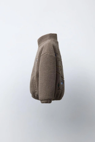 Куртка из искусственной овчины с вышивкой- Заказать в России