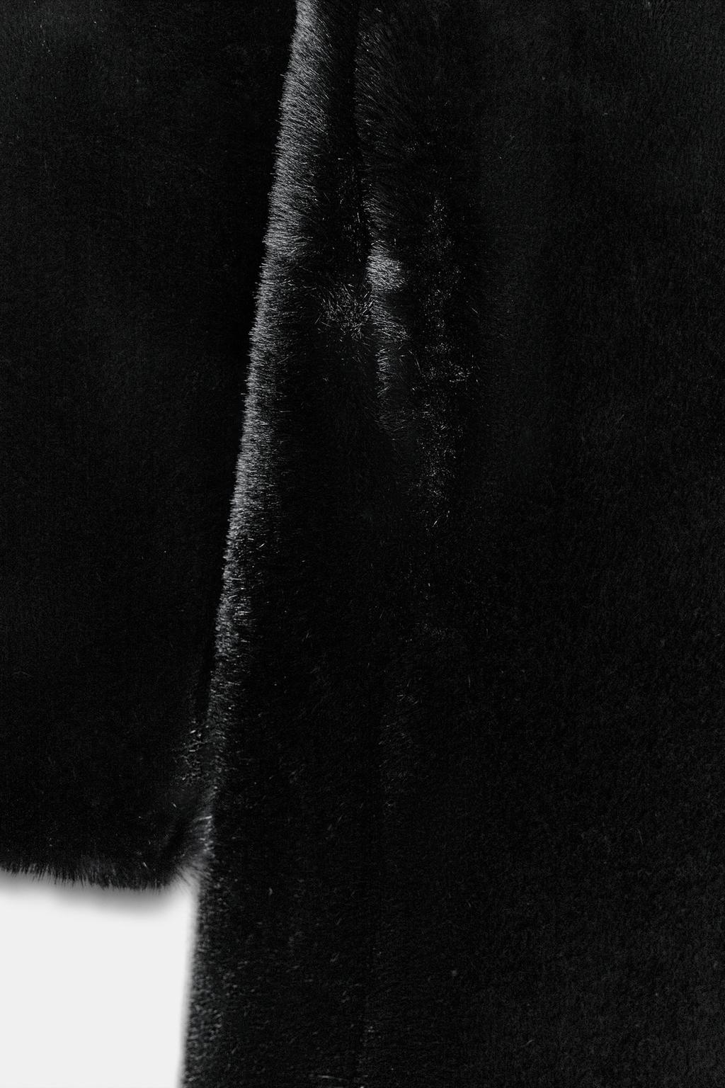 ПАЛЬТО ИЗ ИСКУССТВЕННОГО МЕХА