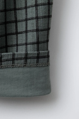 Прямые брюки в клетку- Заказать в России