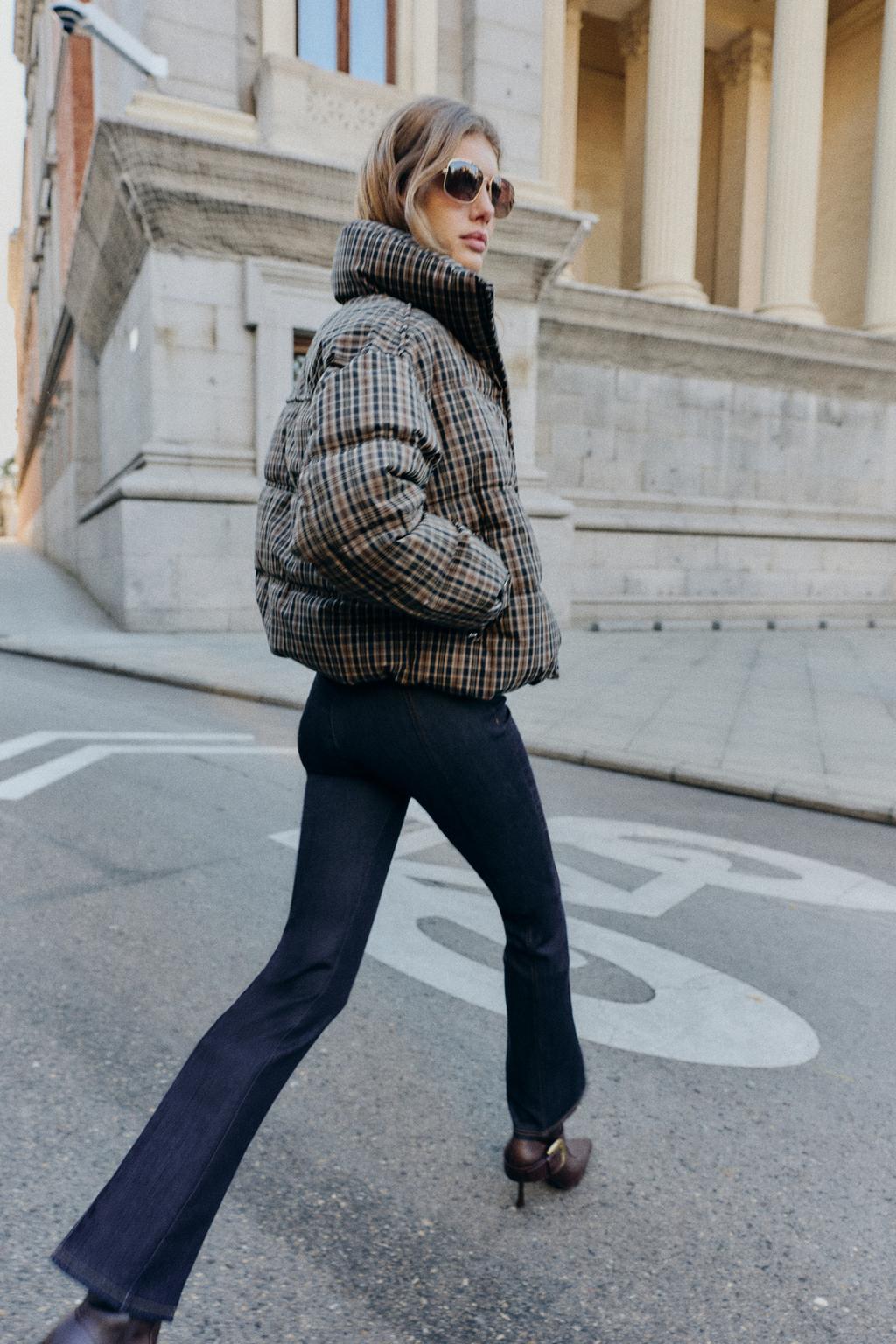 СТЕГАНЫЙ АНОРАК В КЛЕТКУ