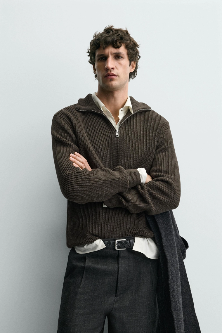 Вязаный свитер с четвертью молнии