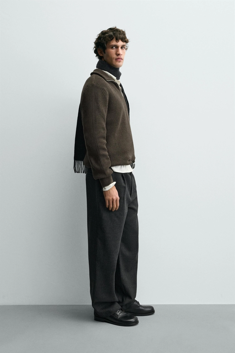 Вязаный свитер с четвертью молнии