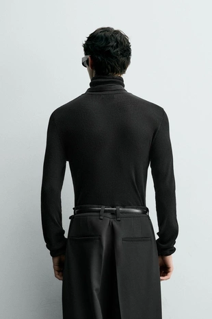 Легкий свитер в рубчик- Заказать в России