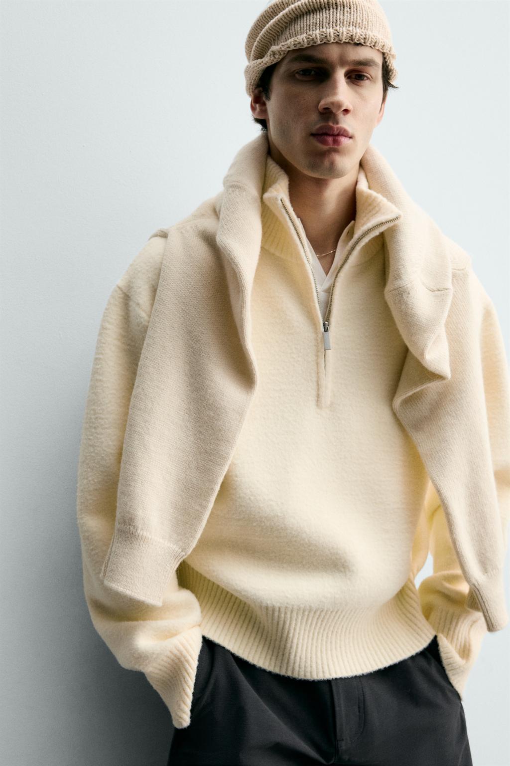 СВИТЕР ГЕОМЕТРИЧЕСКОГО КРОЯ С ТЕКСТУРОЙ