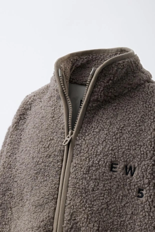 Куртка из искусственной овчины с вышивкой- Заказать в России