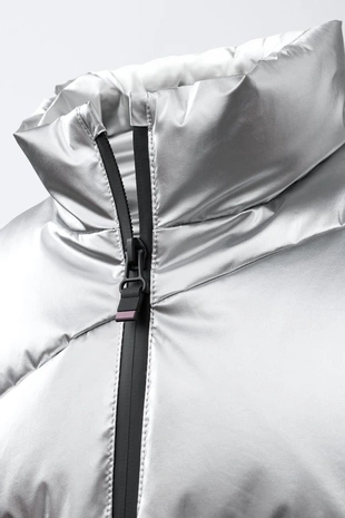 Пуховик с металлическим блеском, водоотталкивающий и ветрозащитный, коллекция лыжной экипировки с системой RECCO®- Заказать в России