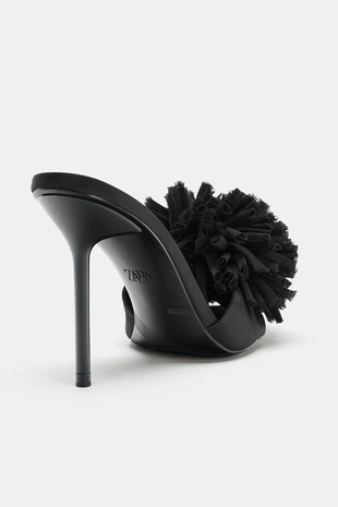 Босоножки-мюли с макси-помпоном- Заказать в России