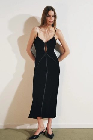 Кружевное платье с тонкими бретельками- Заказать в России