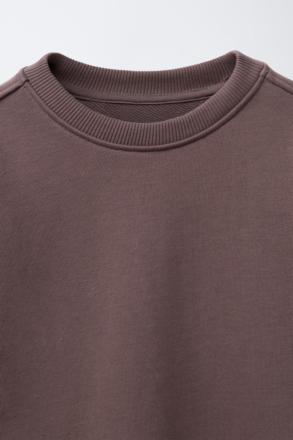 БАЗОВАЯ ТОЛСТОВКА С НАШИВКОЙ