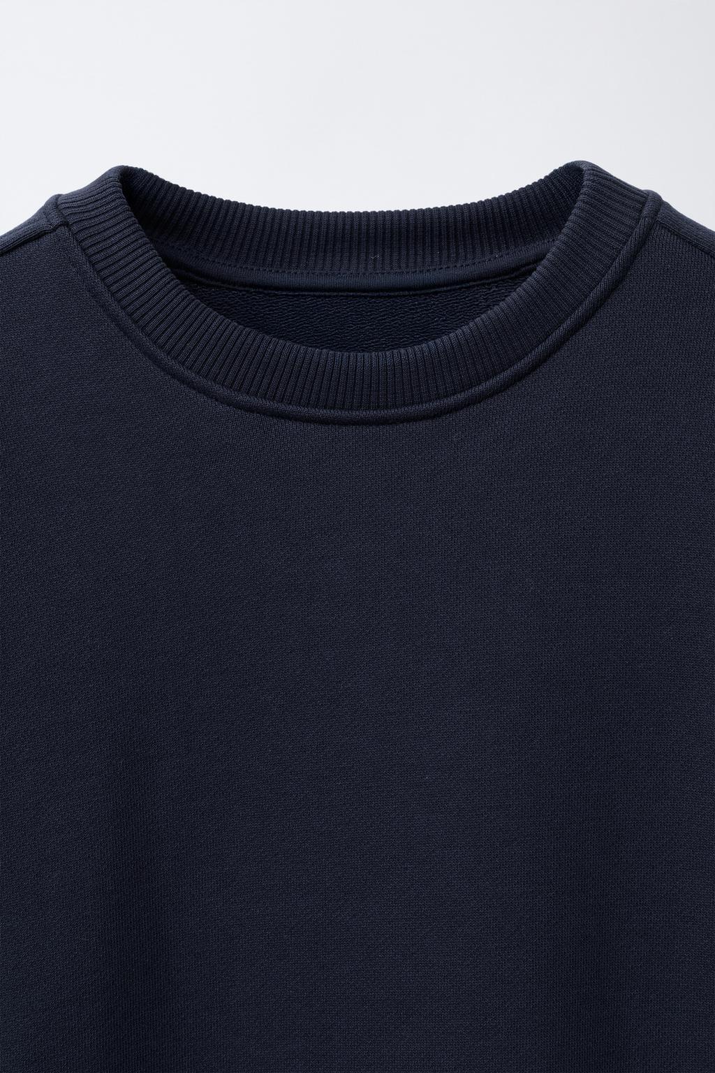 БАЗОВАЯ ТОЛСТОВКА С НАШИВКОЙ