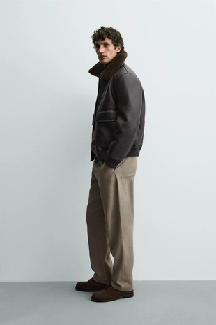 Куртка из искусственной кожи с комбинированным воротником- Заказать в России