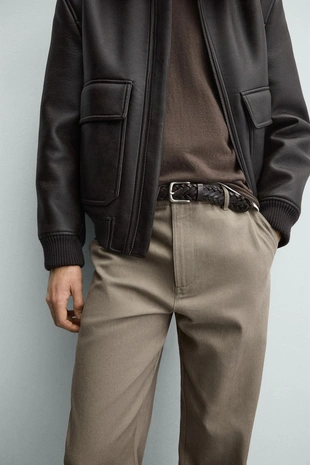 Куртка из искусственной кожи с комбинированным воротником- Заказать в России