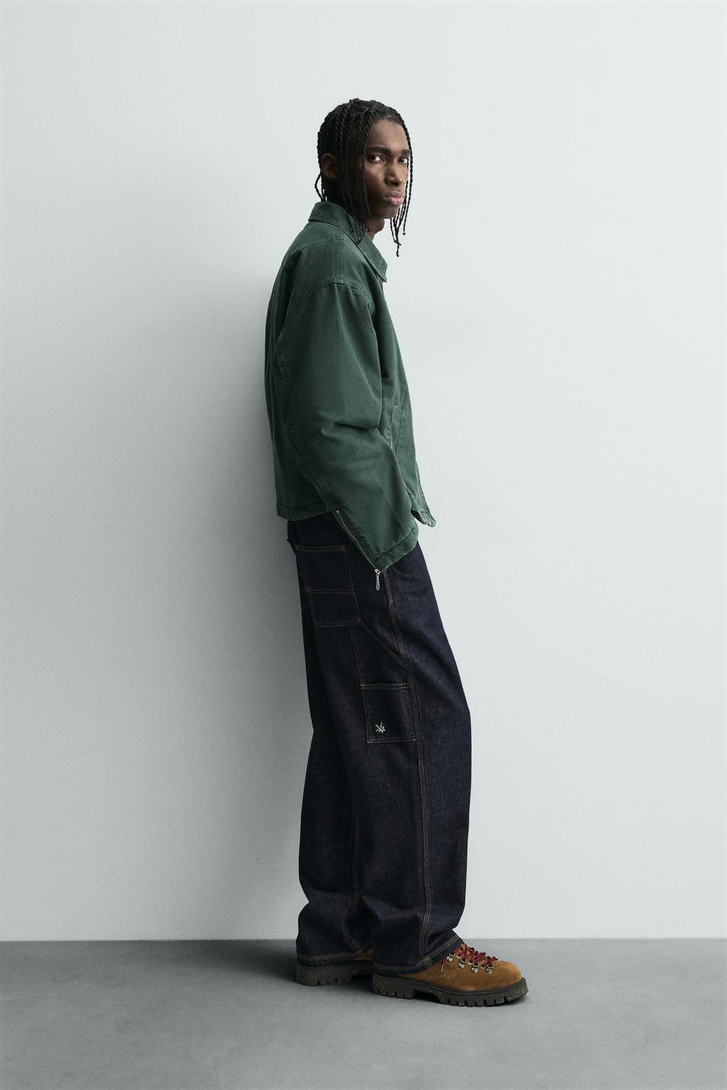 УКОРОЧЕННАЯ ДЖИНСОВАЯ КУРТКА