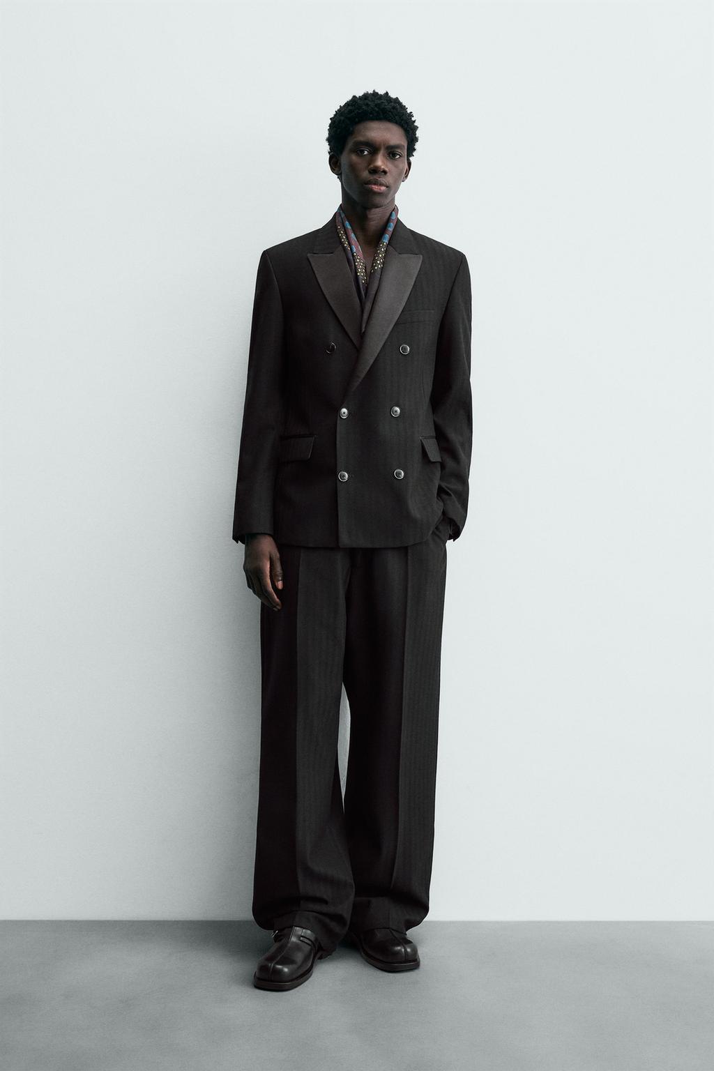 Пиджак двубортный из ограниченной коллекции