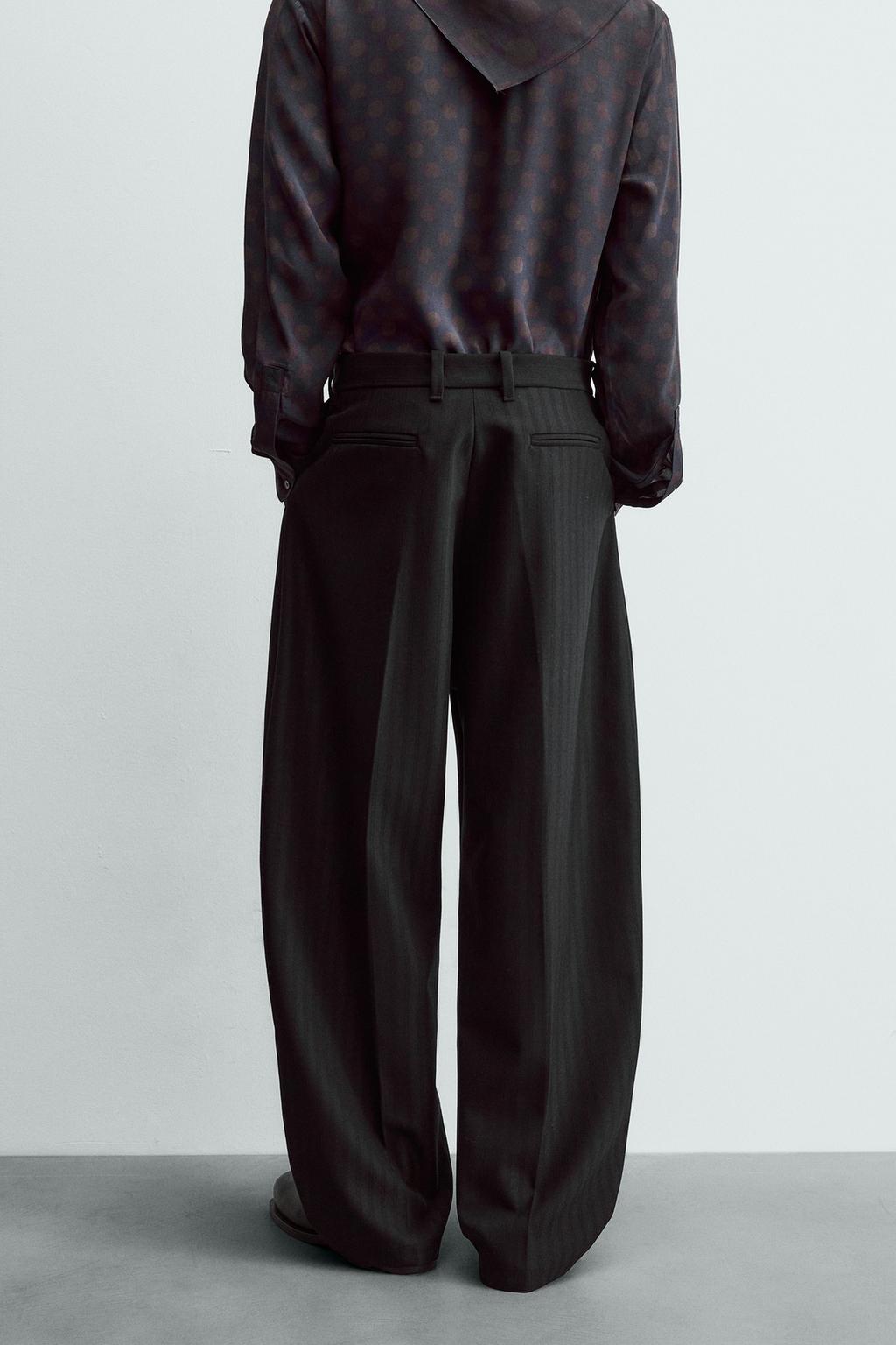 Брюки приталенного кроя из ограниченной коллекции