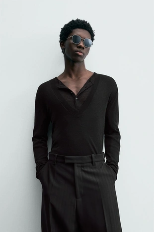 Джемпер из ограниченной коллекции из шерсти с глубоким V-образным вырезом- Заказать в России