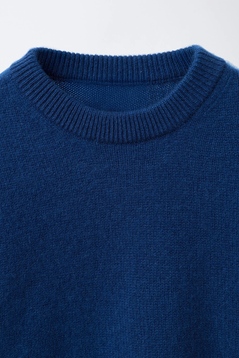 Кашемировый вязаный свитер