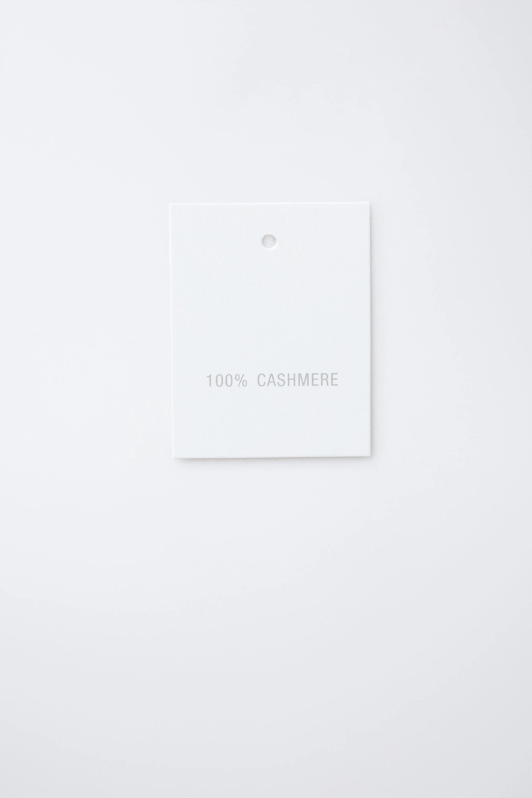 Кашемировый вязаный свитер