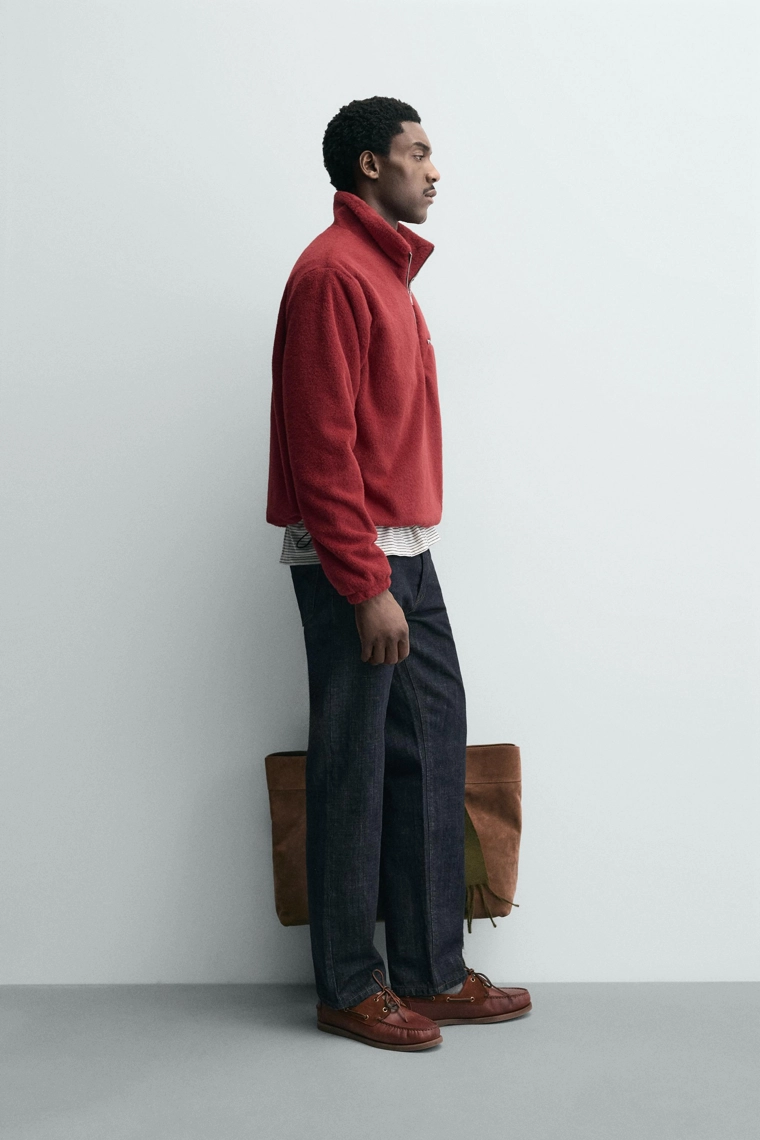 Свитшот с квартальной молнией из флиса