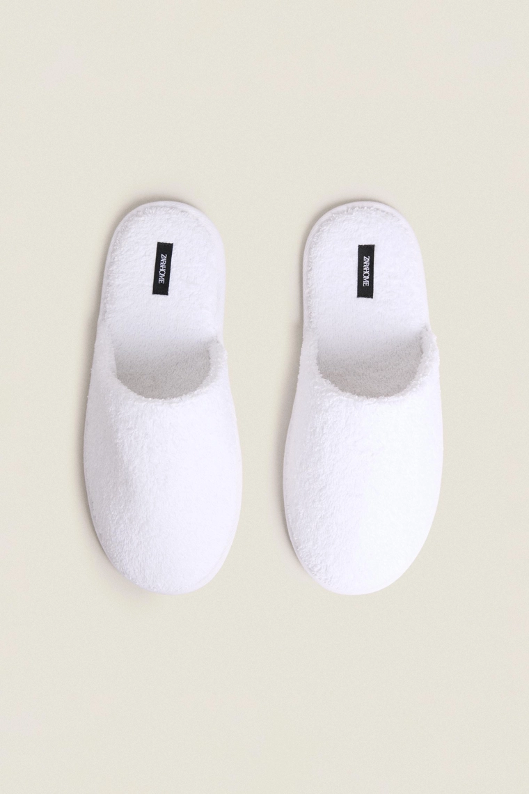 Тапочки для ванной из махровой ткани