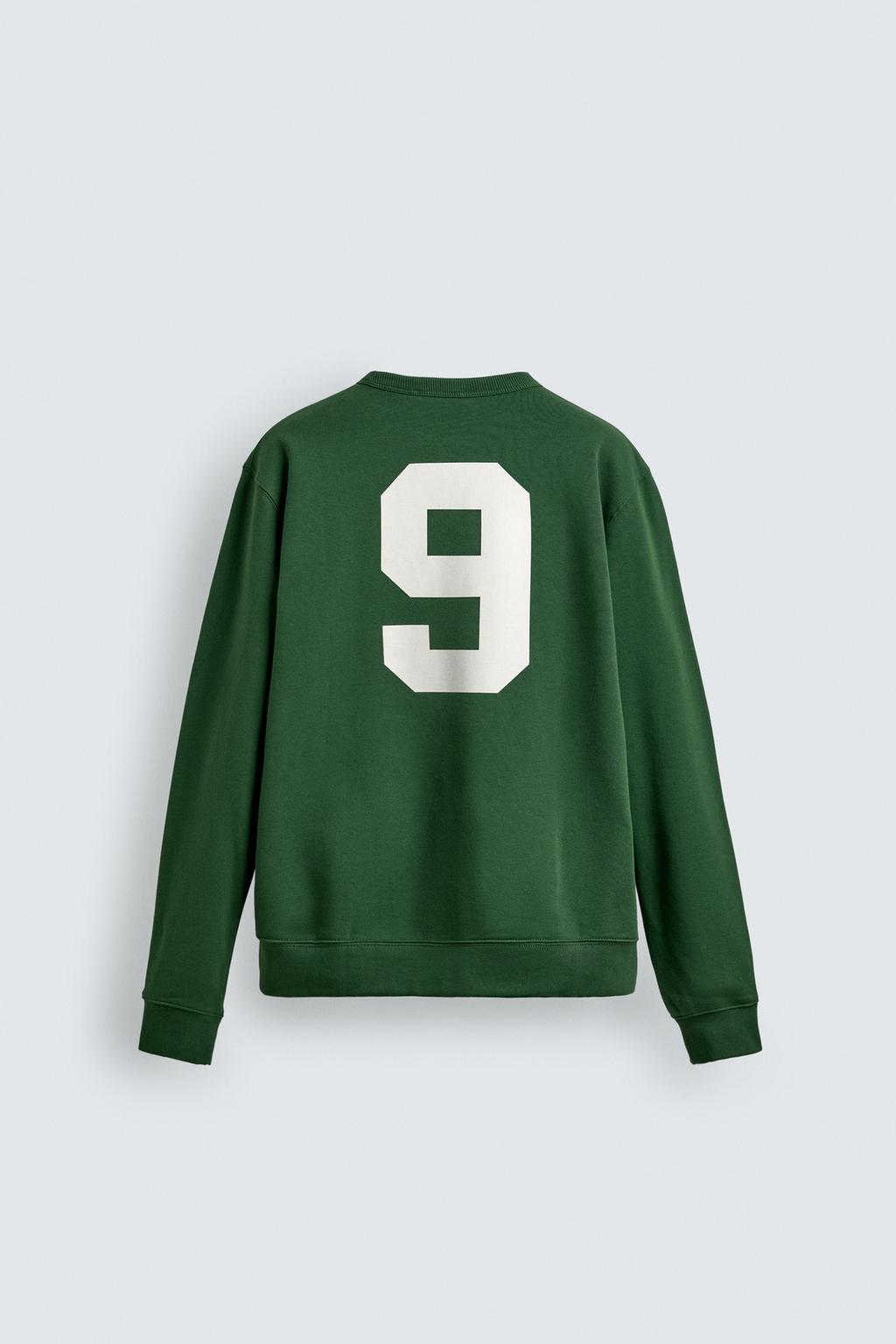 ТОЛСТОВКА С КОМБИНИРОВАННЫМ ПРИНТОМ