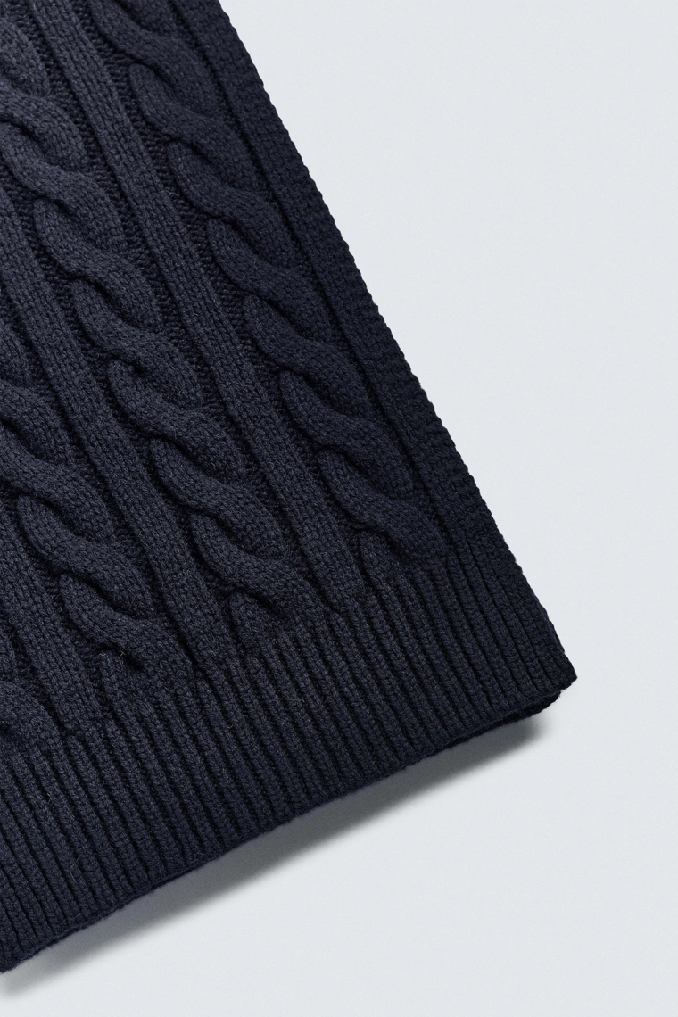 Шарф из шерсти с косынкой