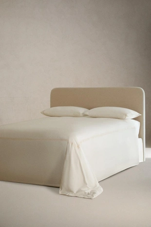 Комплект постельного белья из сатина с вышивкой- Заказать в России