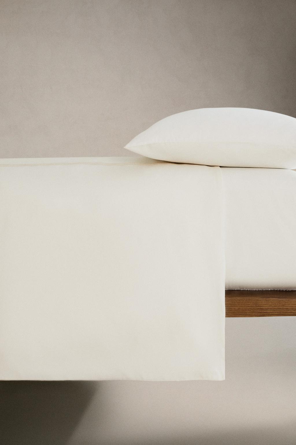 Комплект постельного белья из сатина с вышивкой