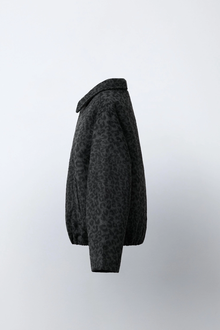 Куртка с животным принтом