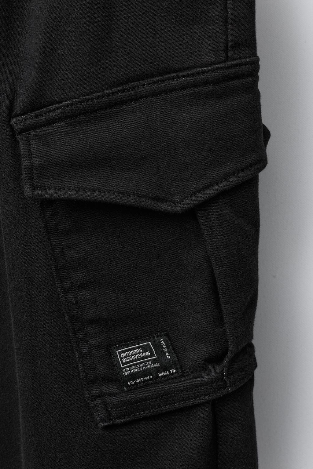 БРЮКИ-ДЖОГГЕРЫ КАРГО С ЭТИКЕТКОЙ