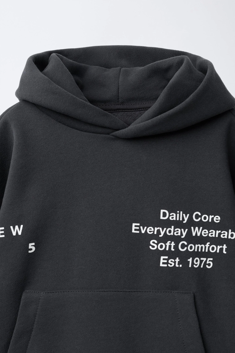 Худи с текстовым принтом