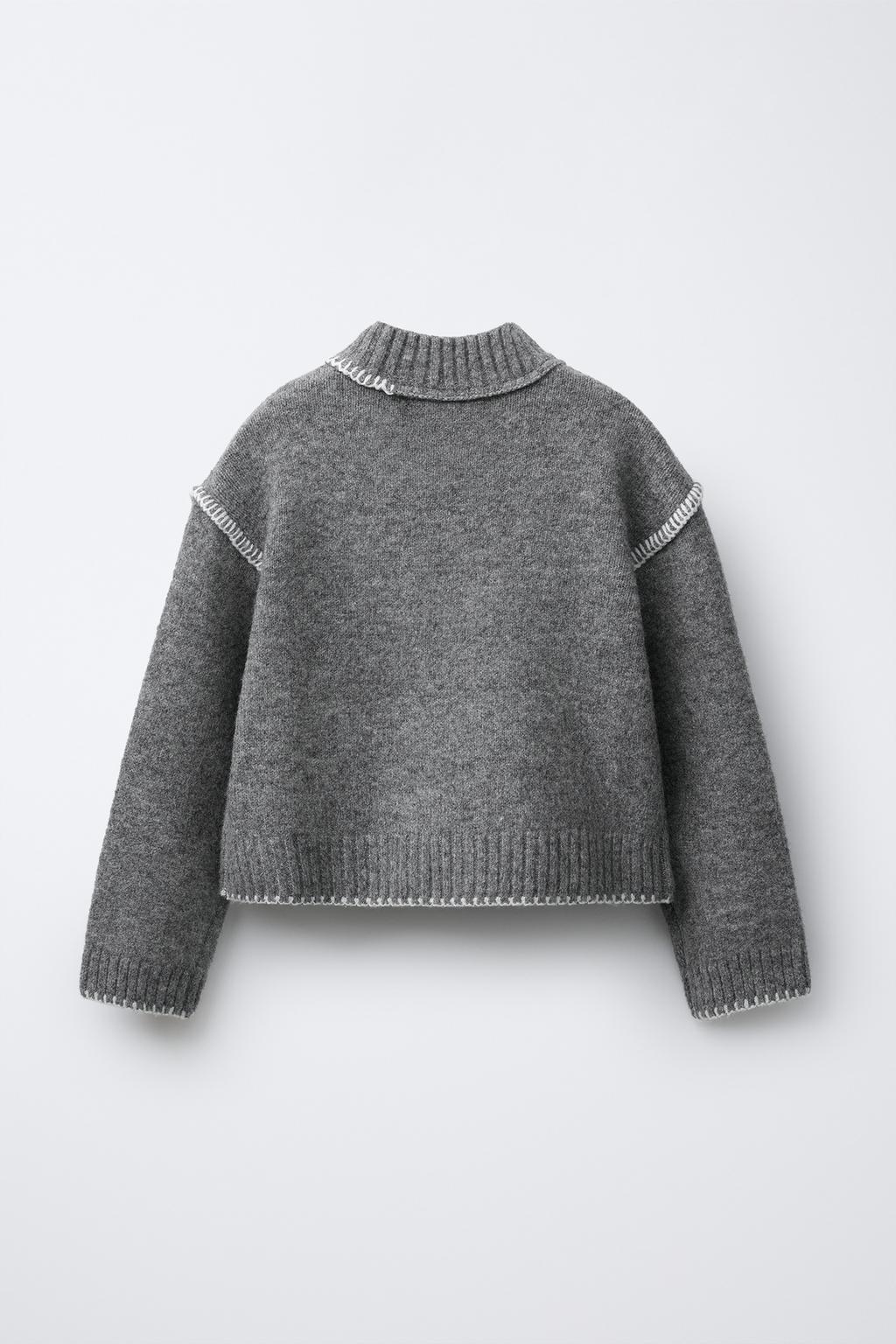 ДЖЕРСИ ВЯЗАНЫЙ С КОНТРАСТНОЙ ВЫШИВКОЙ