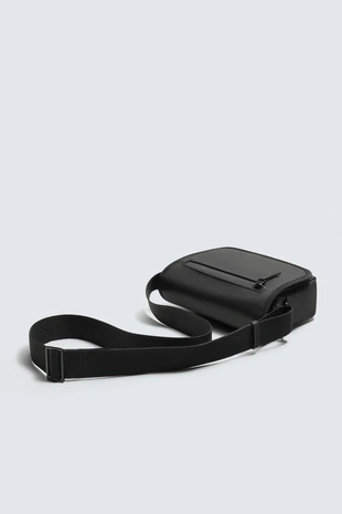 Прорезиненная сумка