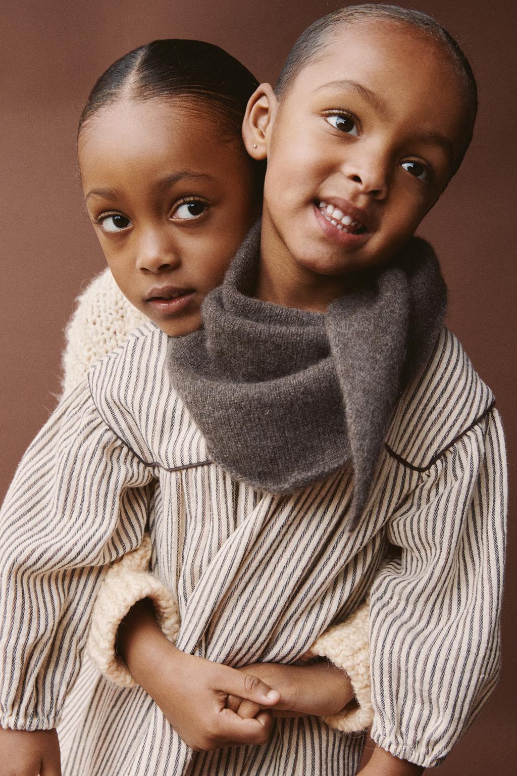 ZARA TIMELESS — ПЛАТЬЕ В ПОЛОСКУ С ПРИНТОМ