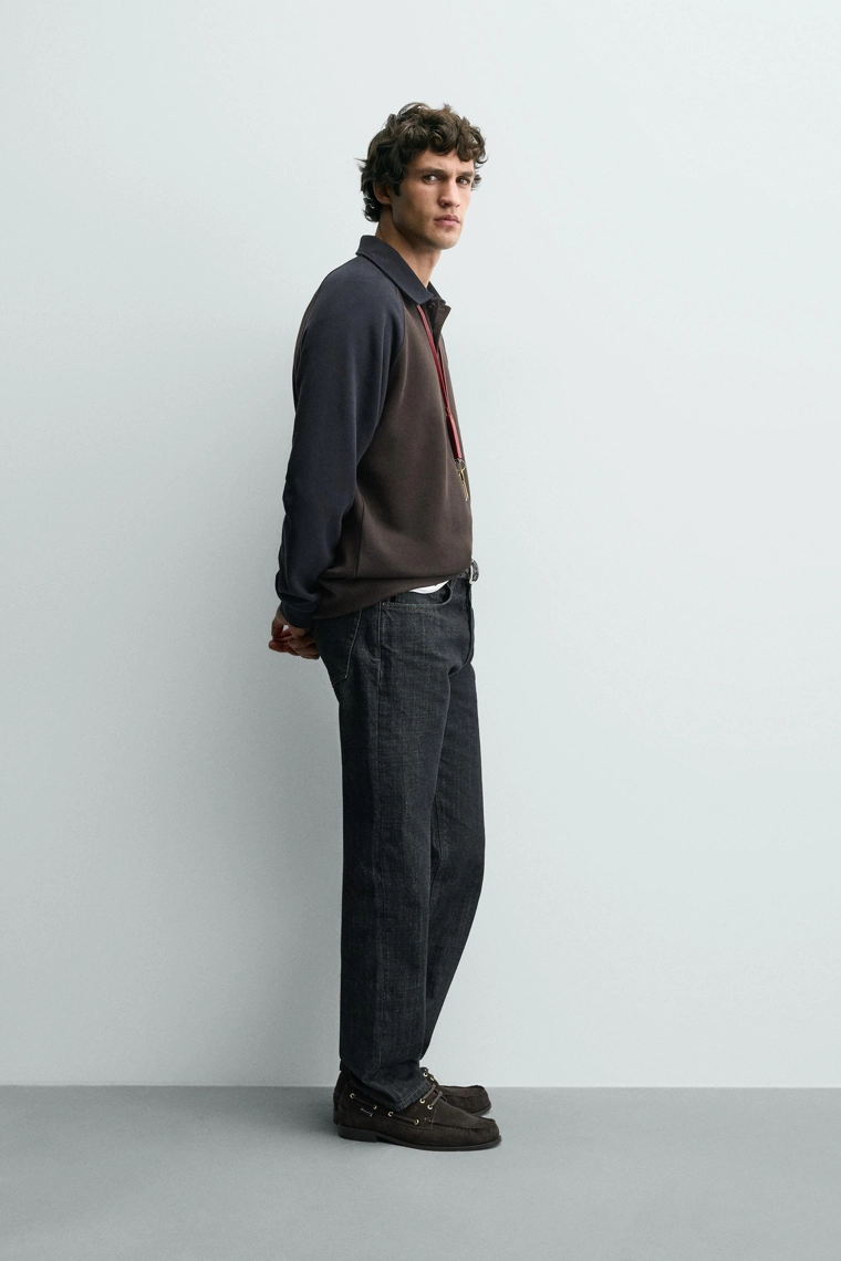 Поло с блоками цветов и реглановыми рукавами