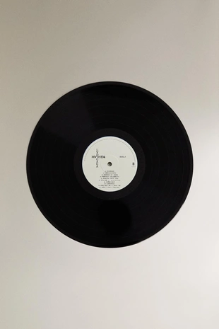 LADY GAGA: MAYHEM виниловая пластинка- Заказать в России