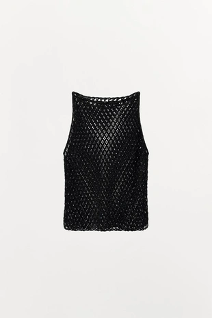 Топ из рельефной ткани с ажурными деталями и бусинами- Заказать в России