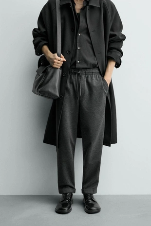 Брюки-джоггеры NON IRON комфортной посадки- Заказать в России