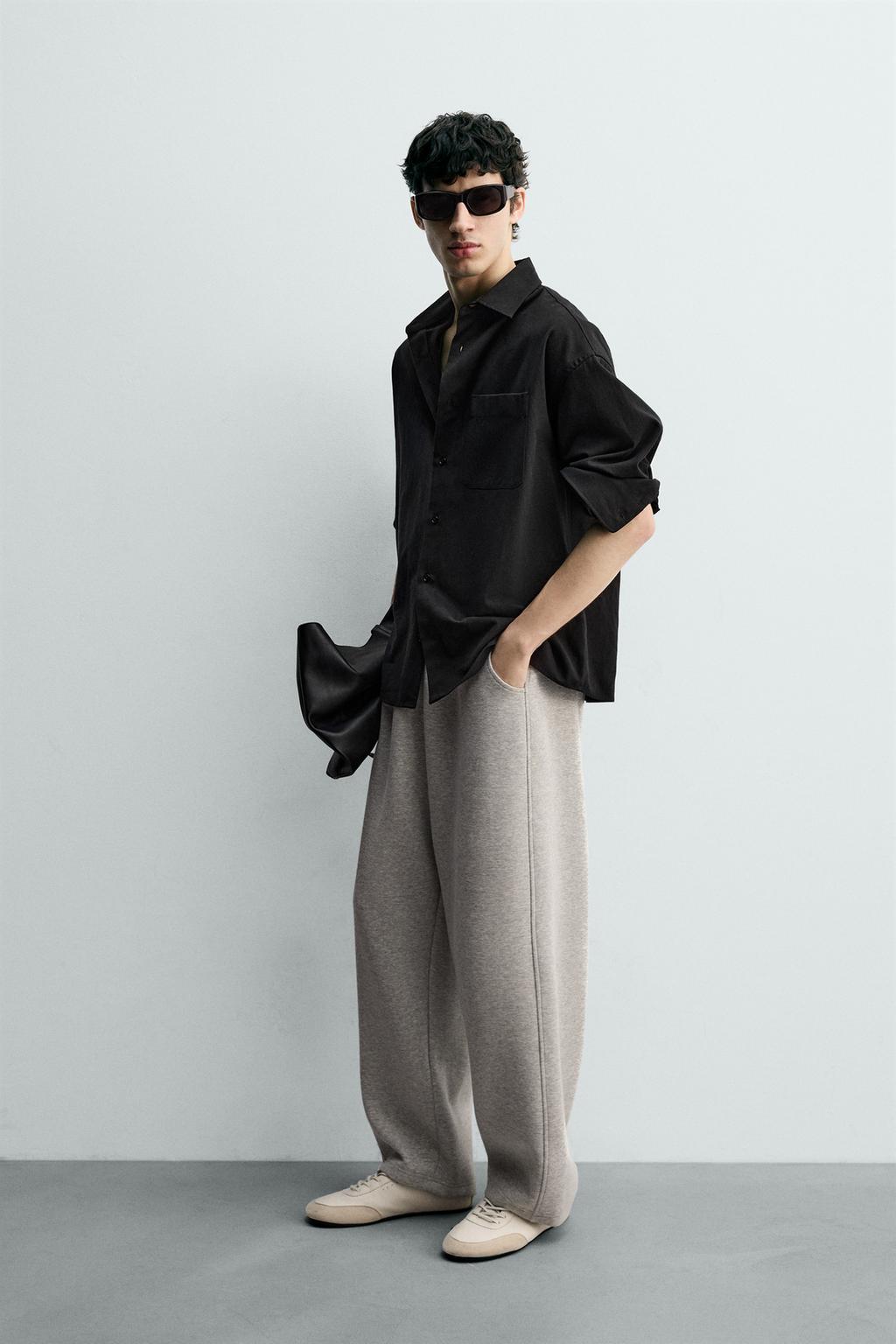 ДЖОГГЕРЫ С ДЕКОРАТИВНЫМИ ШВАМИ