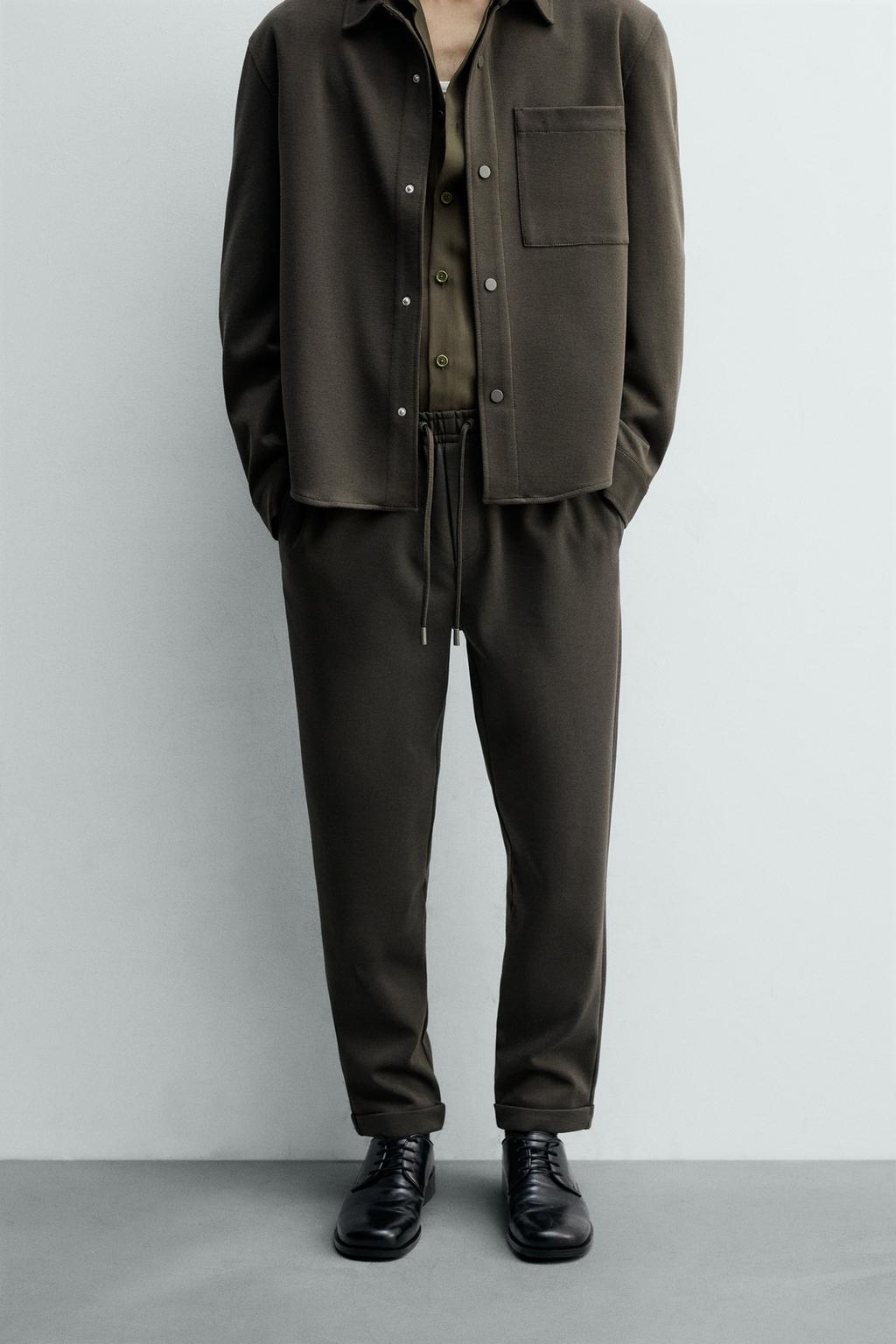 БРЮКИ-ДЖОГГЕРЫ КОМФОРТНОЙ ПОСАДКИ NON IRON